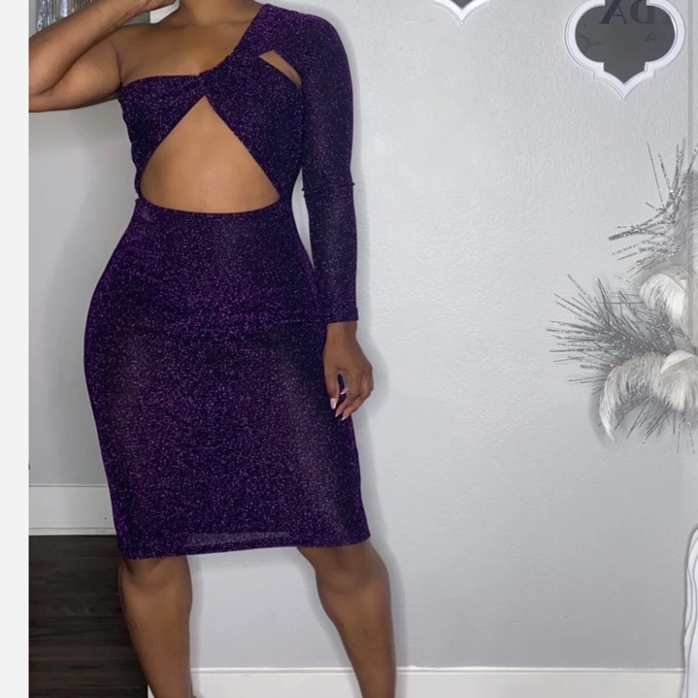 Purple one sleeved dress